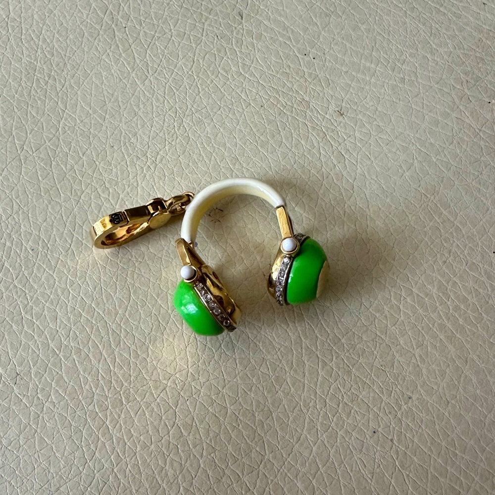 Juicy Couture Headphones charm